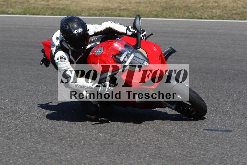 Archiv-2022/50 09.08.2022 MSS und TÖFF Track Day ADR/Gruppe rot/unklar